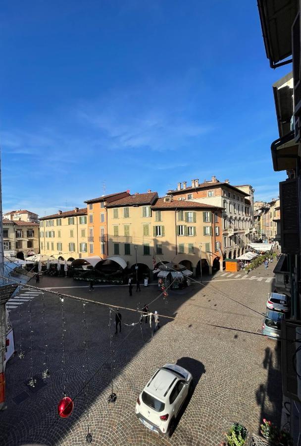 Appartamento Bergamo Centro Piazza Pontida - The Italian Escape Zewnętrze zdjęcie