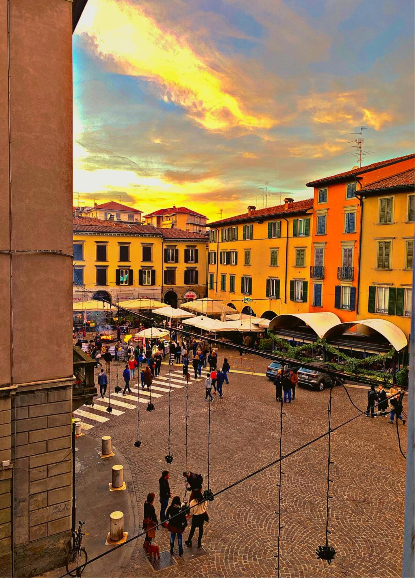 Appartamento Bergamo Centro Piazza Pontida - The Italian Escape Zewnętrze zdjęcie